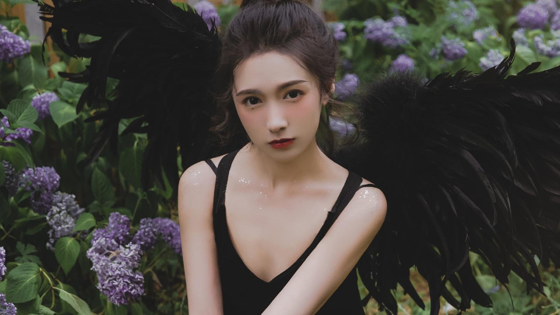 爱游戏体育-世界空中飞人表演大赛，空中运动的视觉盛宴，空中飞人是什么玩法