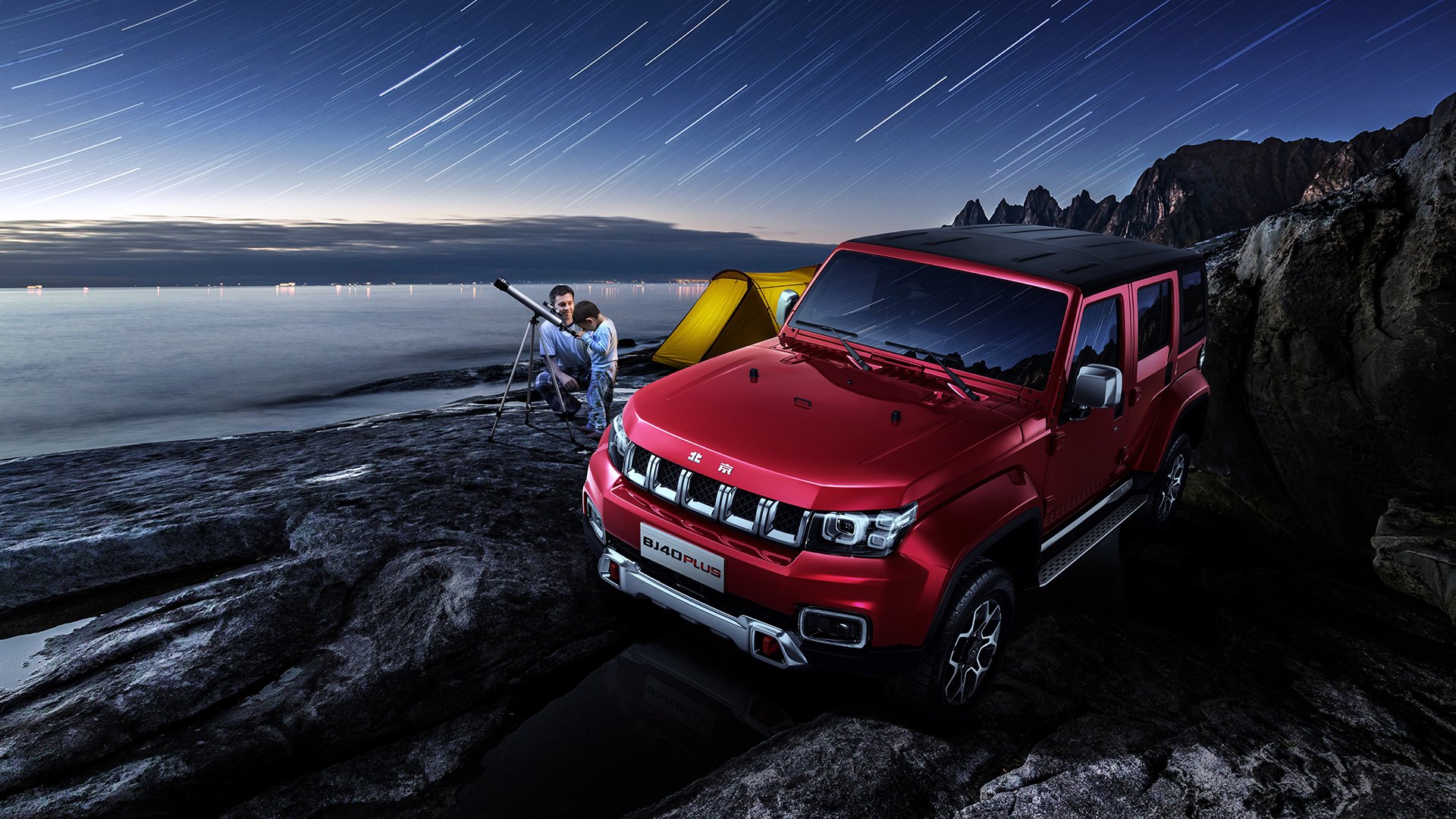 足球赛事中球员体能训练备受重视,足球运动员的体能训练